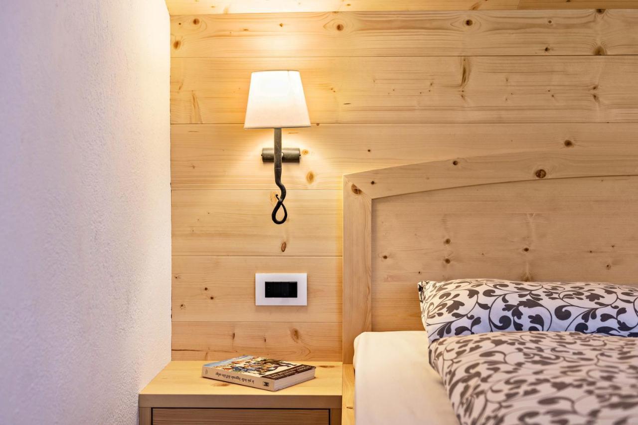 Appartamento Confolia 1 La Valle Exteriör bild
